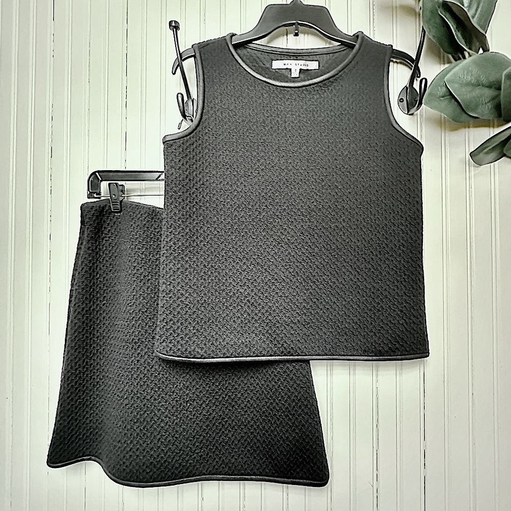 MAX STUDIO TWO PIECE SKIRT AND TOP